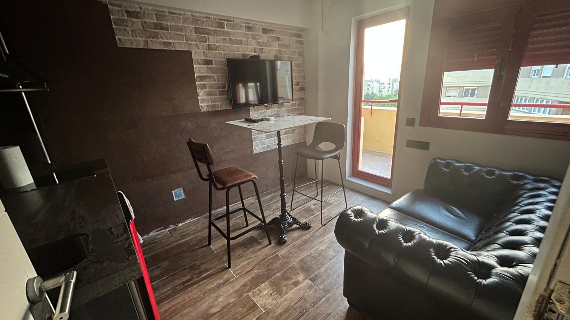 Monkey Room La Línea de la Concepción المظهر الخارجي الصورة