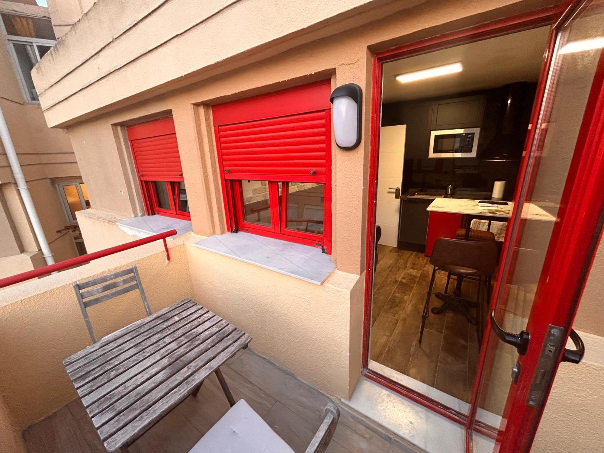 Monkey Room La Línea de la Concepción المظهر الخارجي الصورة
